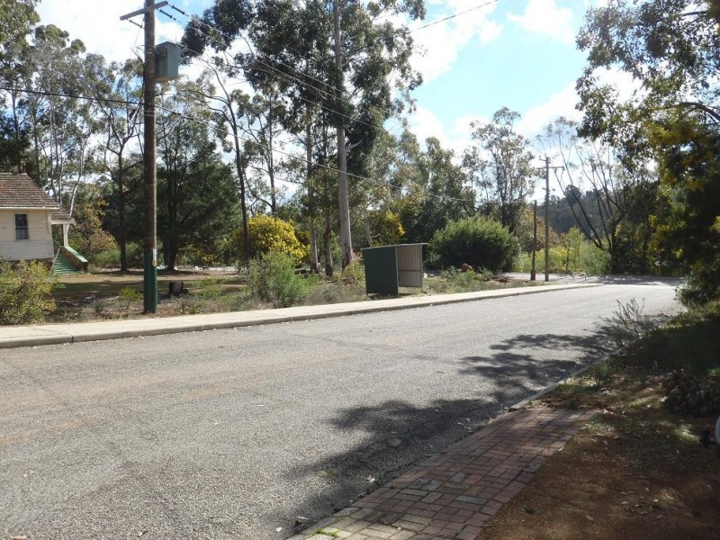 5 Cousens Road, Jarrahdale WA 6124