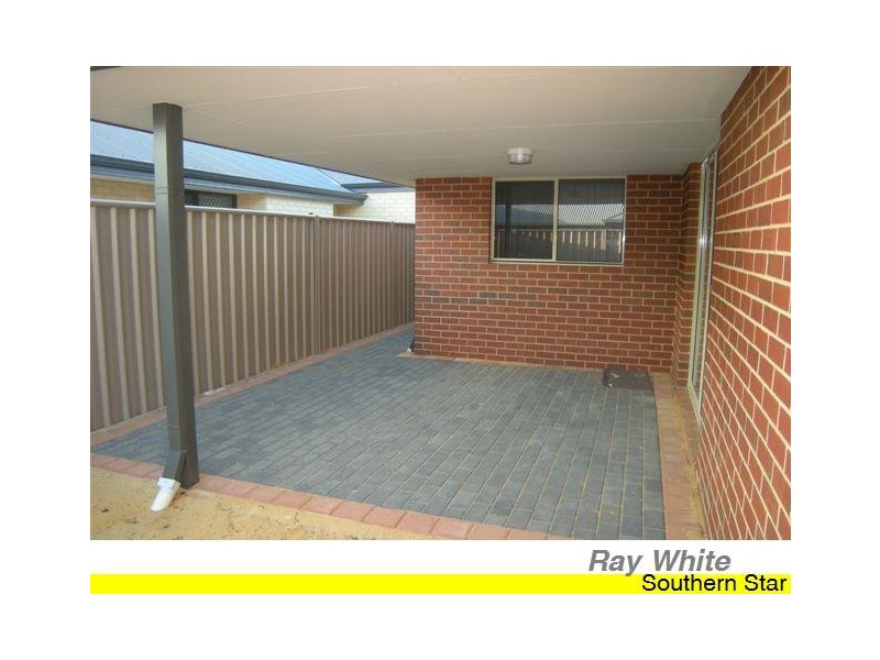 18 Jeffrey Loop, Brookdale WA 6112