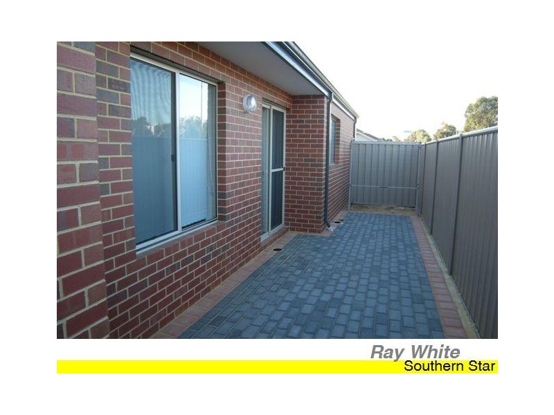 18 Jeffrey Loop, Brookdale WA 6112