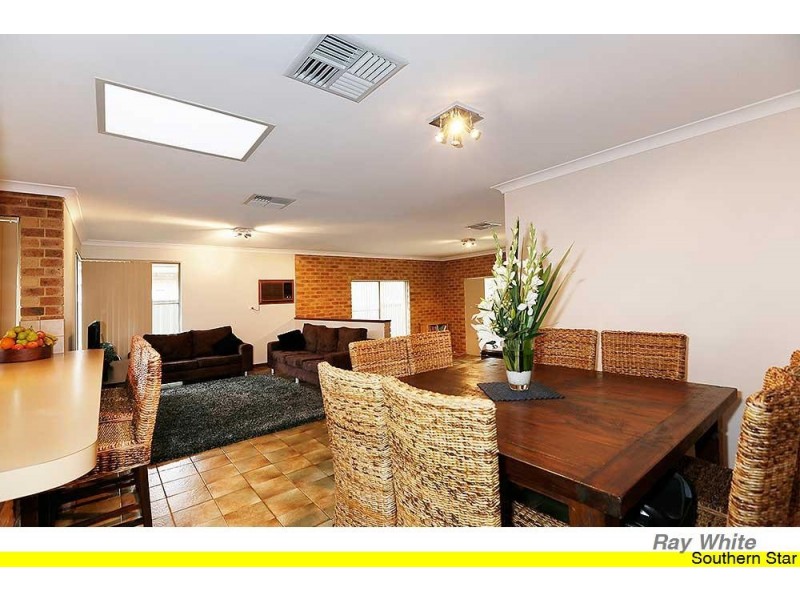 34 Jade Street, Mount Richon WA 6112