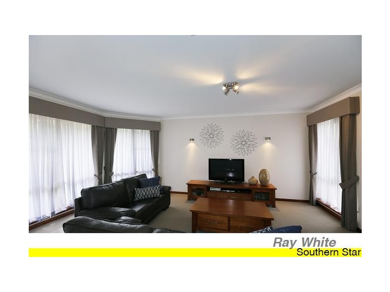 34 Jade Street, Mount Richon WA 6112