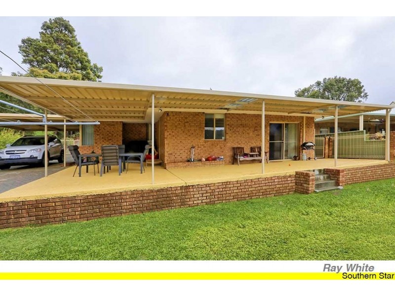 34 Jade Street, Mount Richon WA 6112