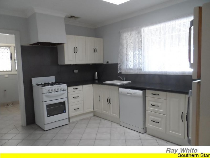 14 Grasmere Place, Kelmscott WA 6111