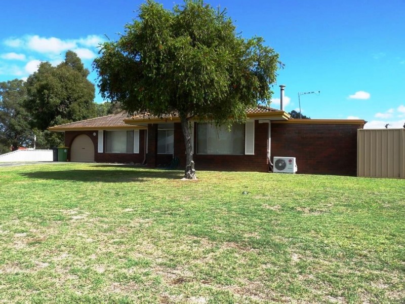 11 Werndley Street, Armadale WA 6112