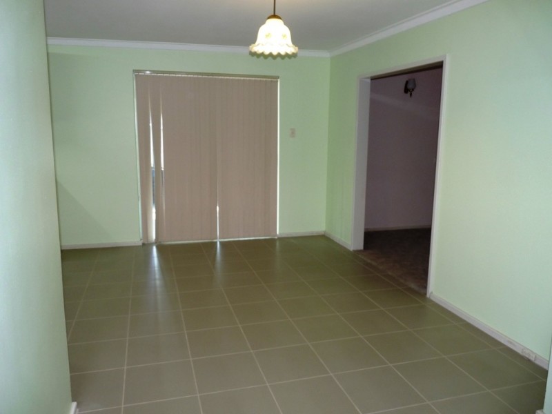 11 Werndley Street, Armadale WA 6112