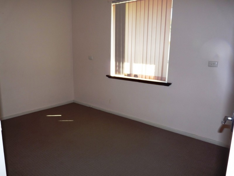 11 Werndley Street, Armadale WA 6112