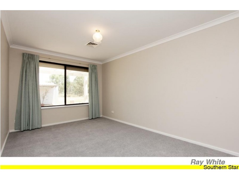 754 Rowley Road, Oakford WA 6121