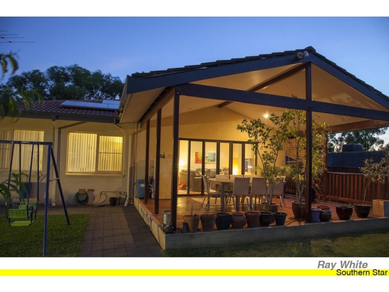 24 Peter Street, Kelmscott WA 6111