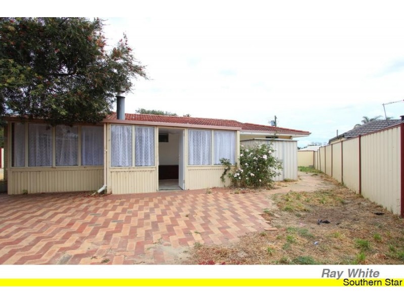 7 Hickson Avenue, Armadale WA 6112