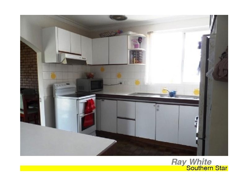 8 Pigott Street, Armadale WA 6112