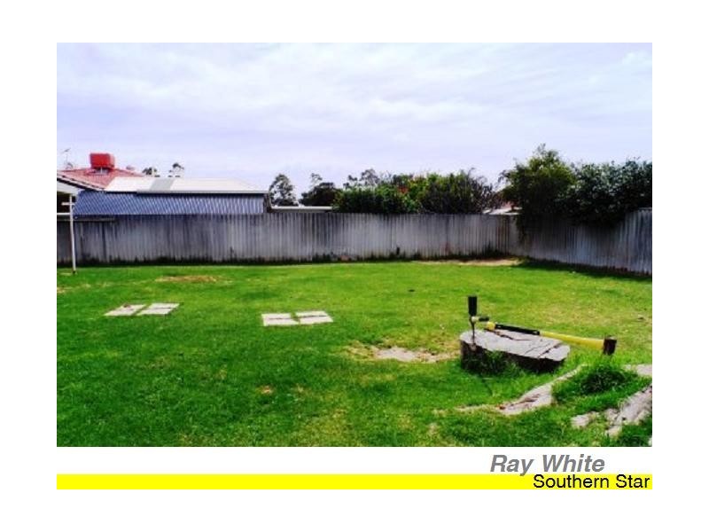 8 Pigott Street, Armadale WA 6112