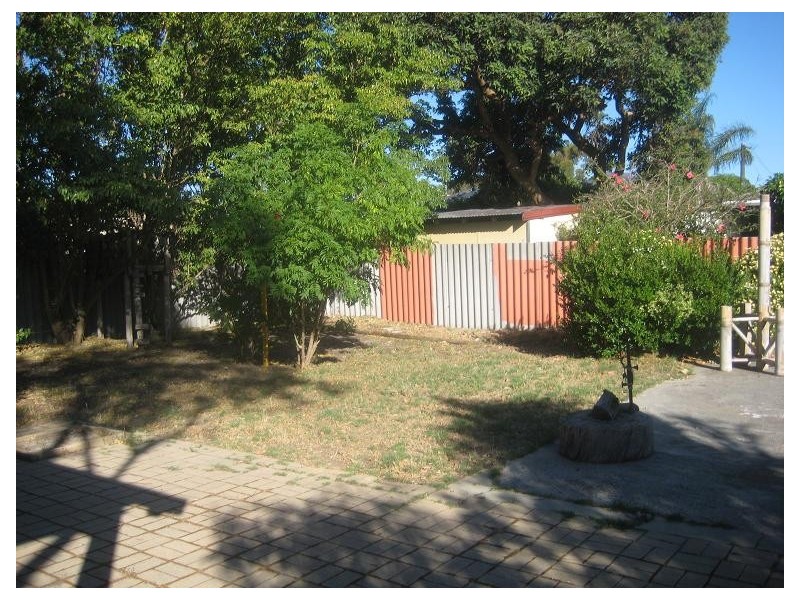 30 Third Avenue, Kelmscott WA 6111