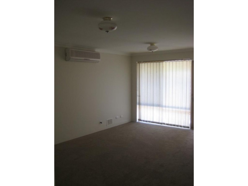 17B Dwyer Crescent, Gosnells WA 6110