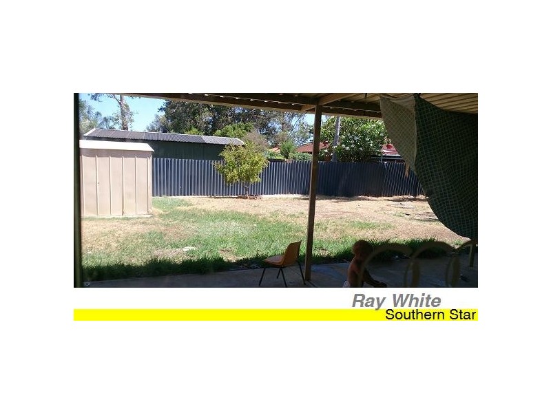 18 Faraday Street, Camillo WA 6111