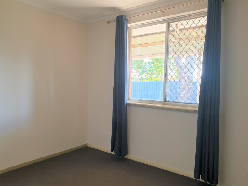 29 Burrowa Street, Armadale WA 6112