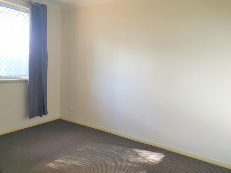 29 Burrowa Street, Armadale WA 6112