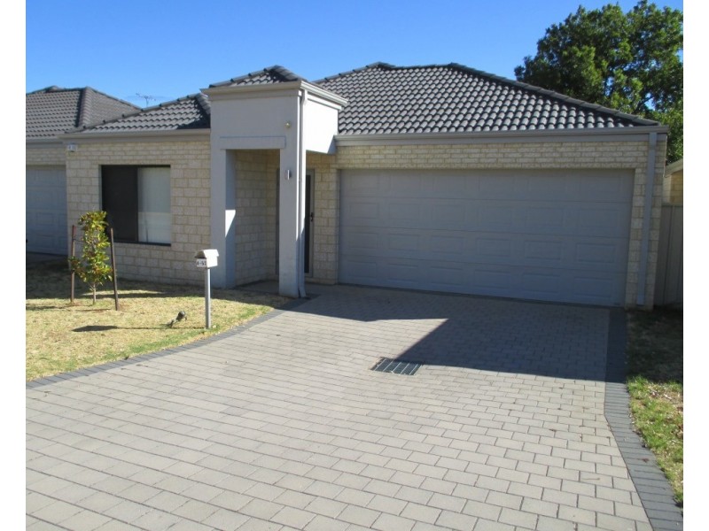 4/52 Fifth Road, Armadale WA 6112