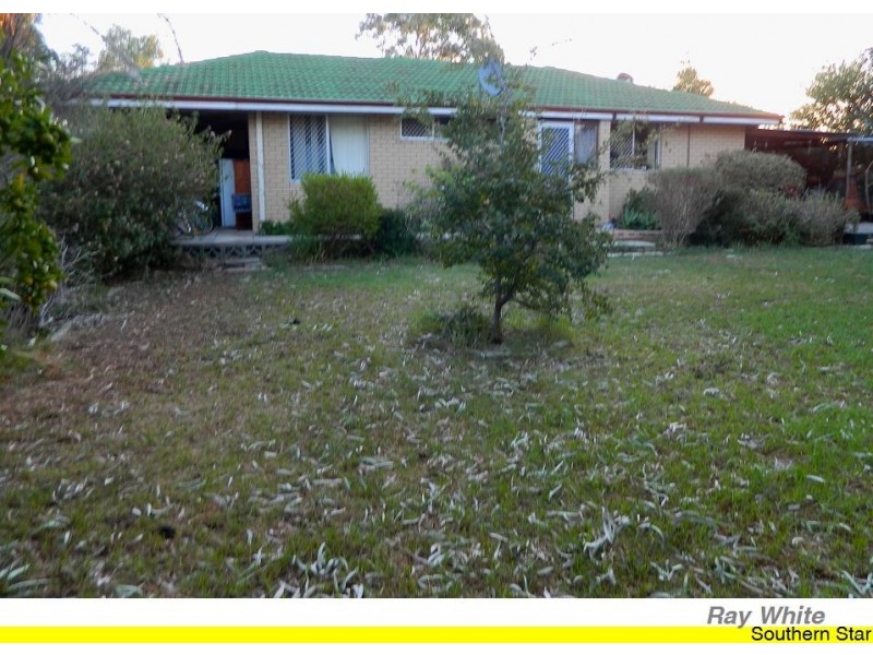 6 Silver Mallee Close, Camillo WA 6111