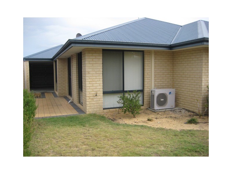 8 Sweets Link, Byford WA 6122