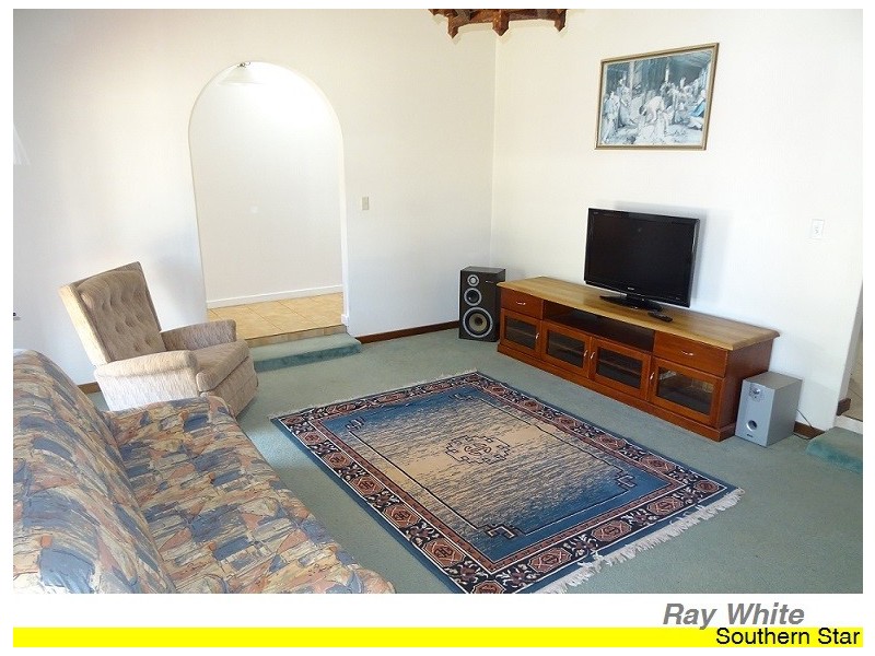 16 Elanora Road, Armadale WA 6112