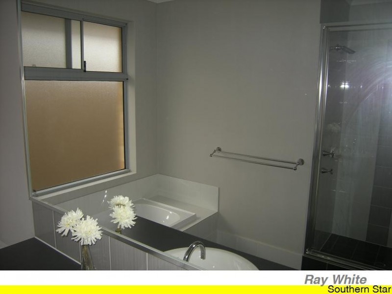 16 Trotman Court, Brookdale WA 6112