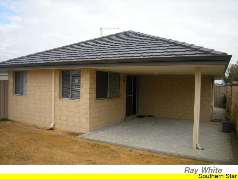 16 Trotman Court, Brookdale WA 6112