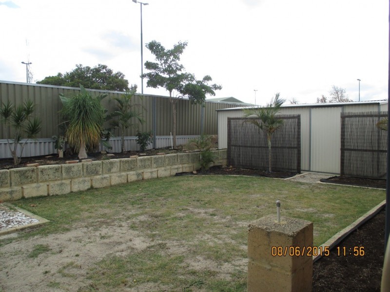 12 Piesse Place, Seville Grove WA 6112