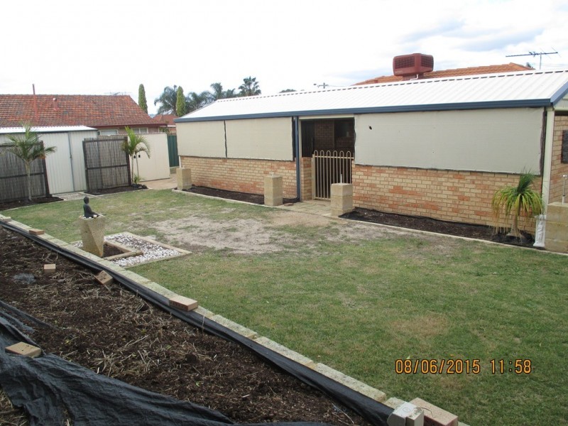 12 Piesse Place, Seville Grove WA 6112