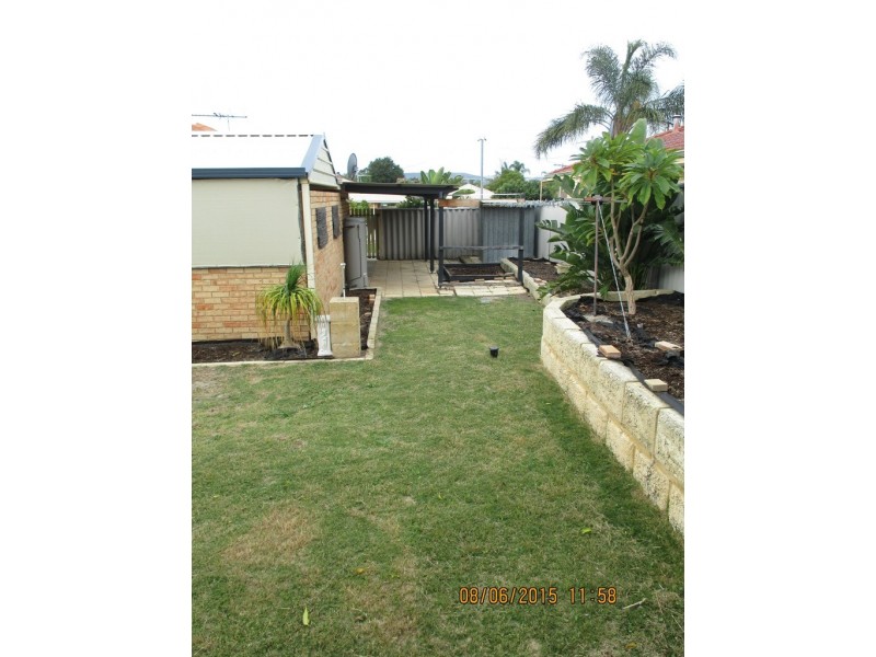 12 Piesse Place, Seville Grove WA 6112