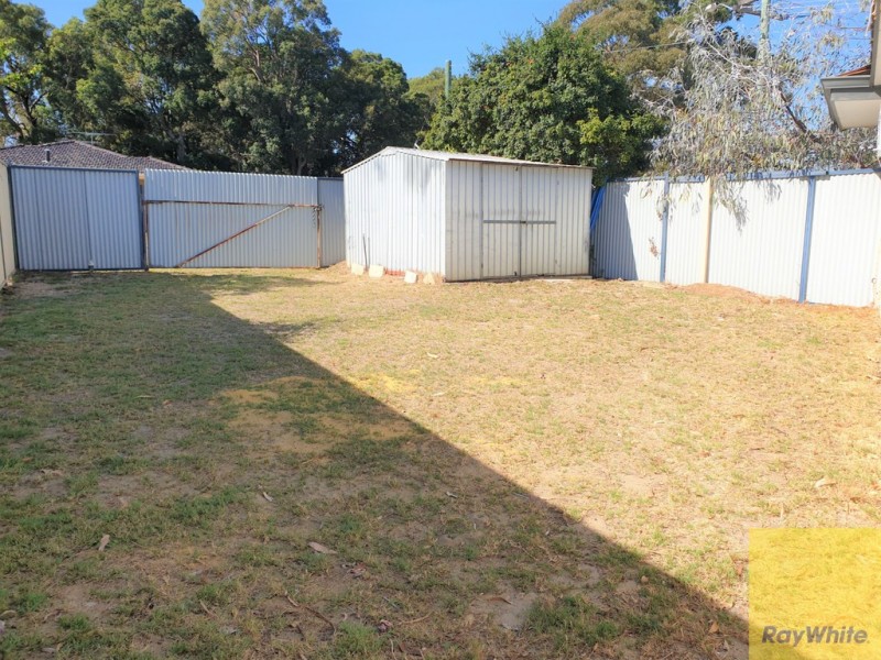 14 McCarthy Street, Armadale WA 6112