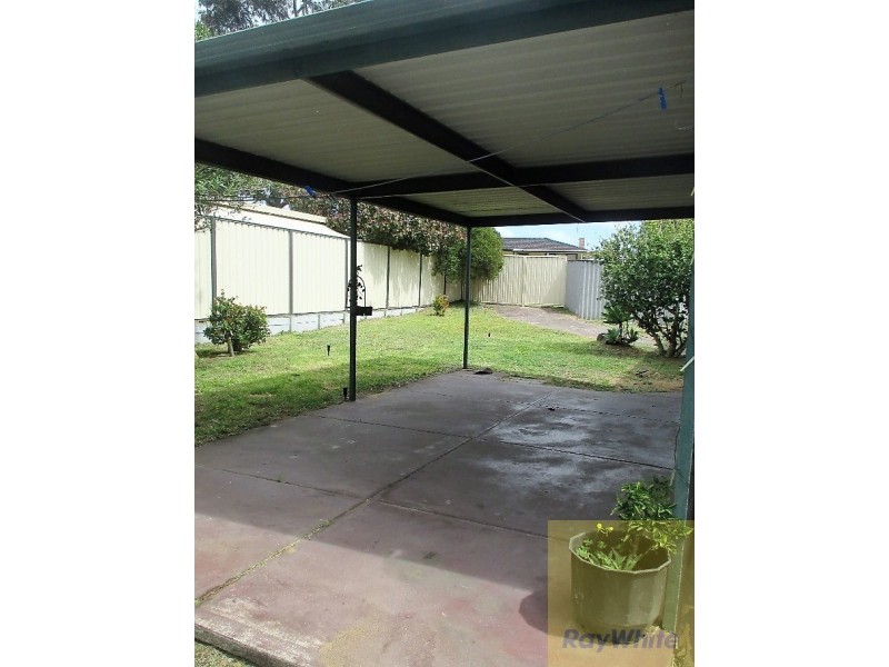 18 Shipton Street, Gosnells WA 6110