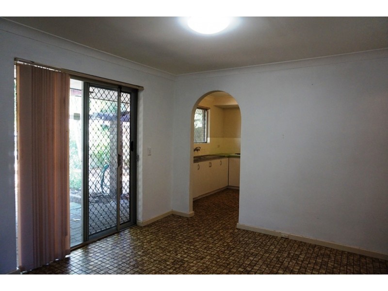 22 Dollis Way, Camillo WA 6111