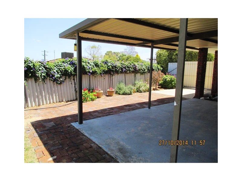 3 Alola Street, Kelmscott WA 6111