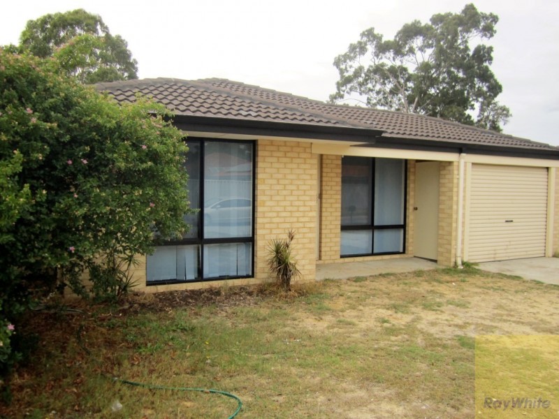 3 Morolo Street, Seville Grove WA 6112