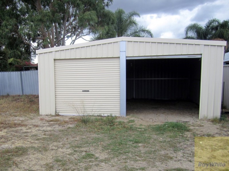 3 Morolo Street, Seville Grove WA 6112