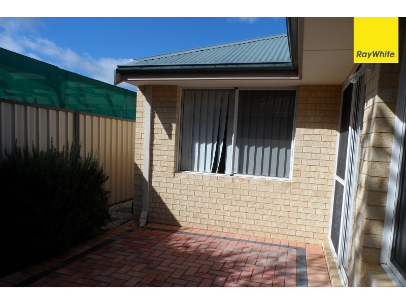 34/91 Lowanna Way, Armadale WA 6112