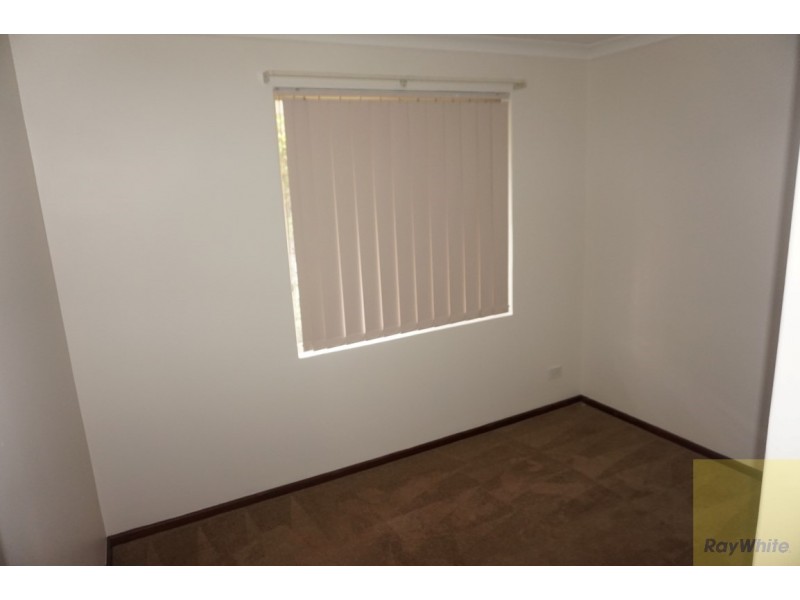 4/6 Bertram Street, Maddington WA 6109