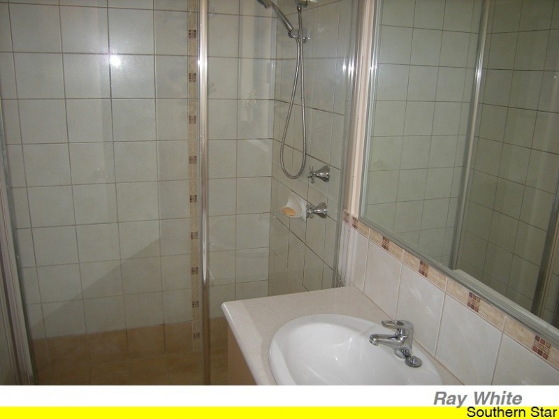 30 Fallon Place, Seville Grove WA 6112