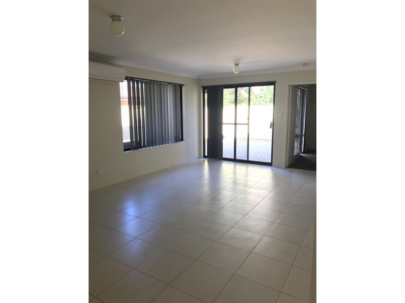 62a Williams Road, Armadale WA 6112