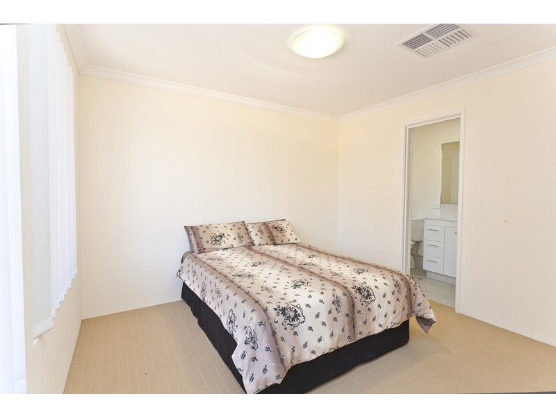 22B Lilian Avenue, Armadale WA 6112