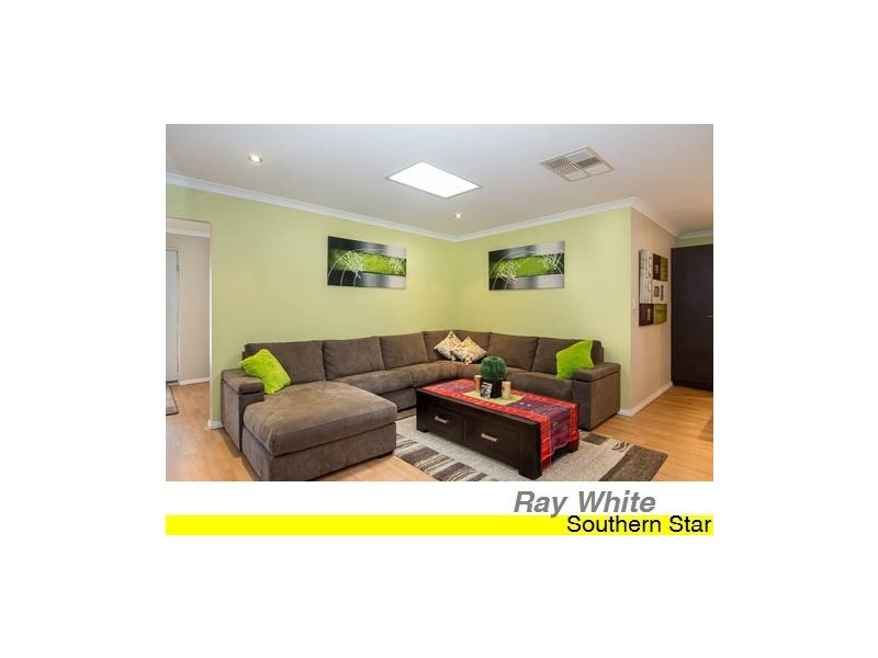 23 Glenfin Road, Seville Grove WA 6112