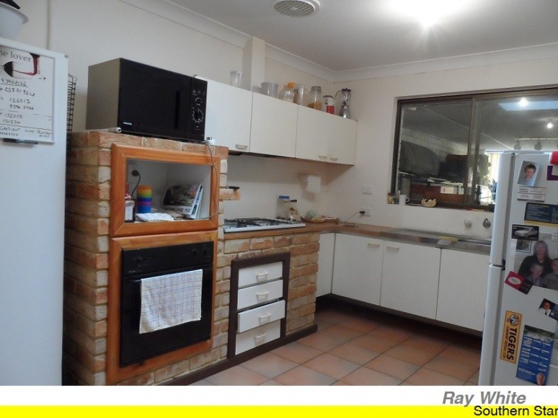 36 Tewson Road, Camillo WA 6111