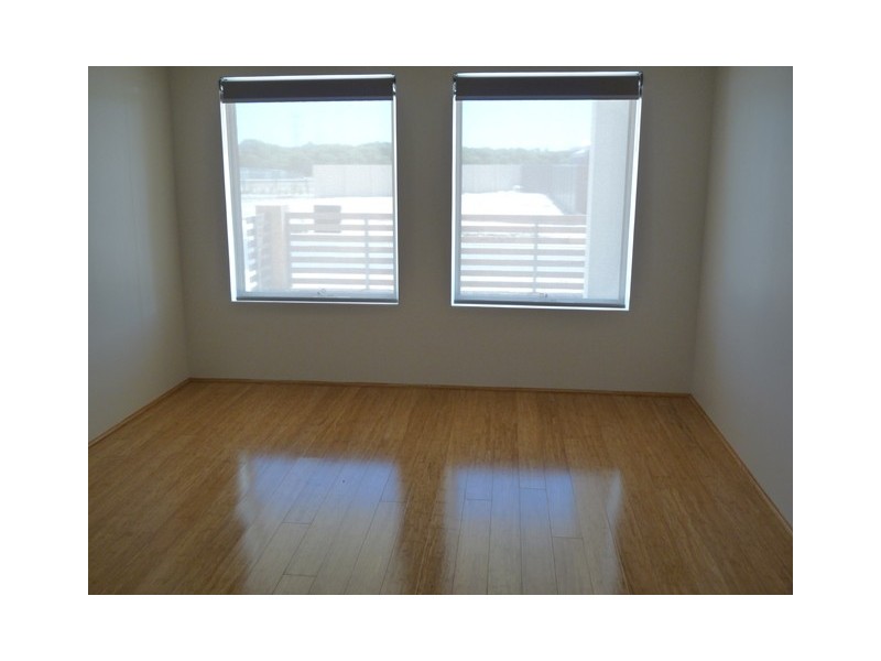 49 Strathclyde Circuit, Champion Lakes WA 6111