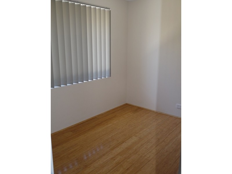 49 Strathclyde Circuit, Champion Lakes WA 6111