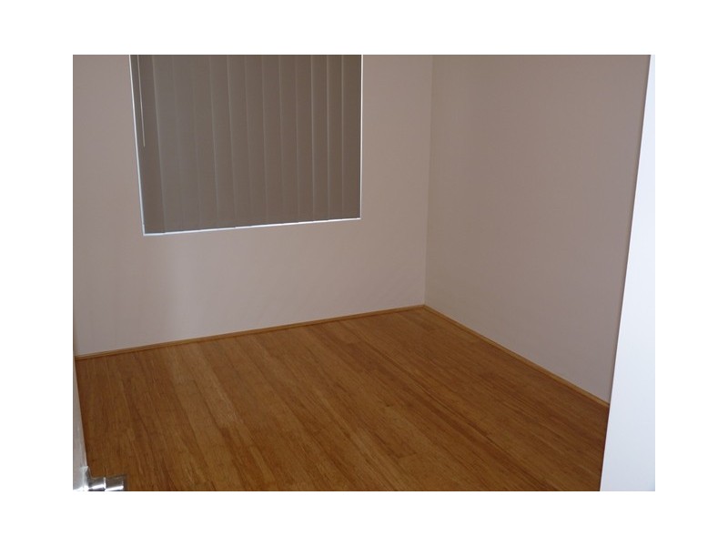 49 Strathclyde Circuit, Champion Lakes WA 6111