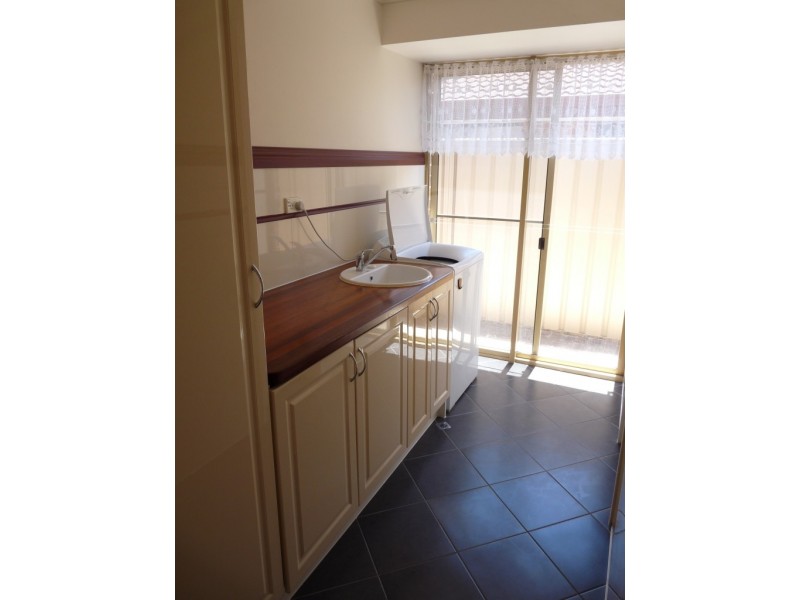 35 Wilkinson Street, Gosnells WA 6110