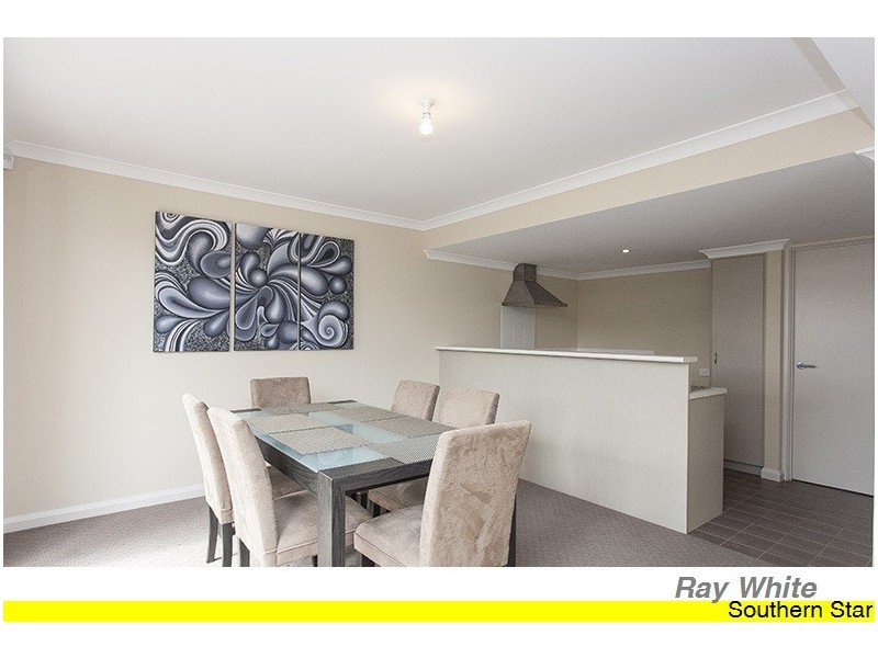 29/12 Davis Road, Kelmscott WA 6111