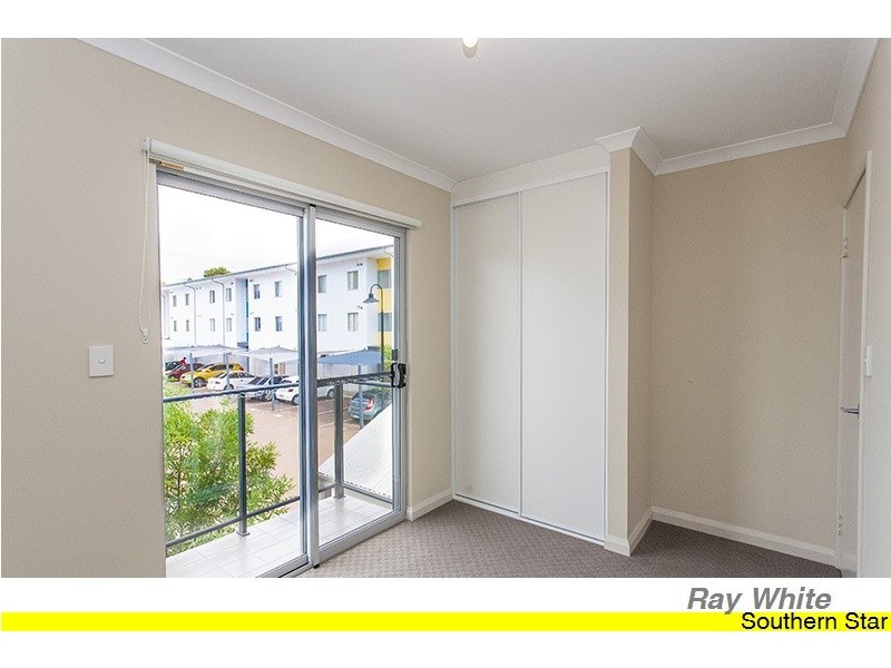 29/12 Davis Road, Kelmscott WA 6111