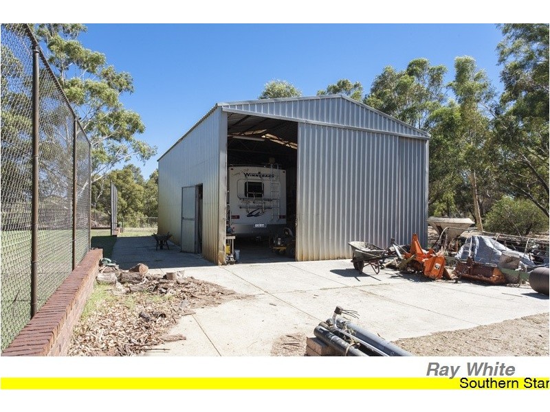 108 Station Street, Martin WA 6110