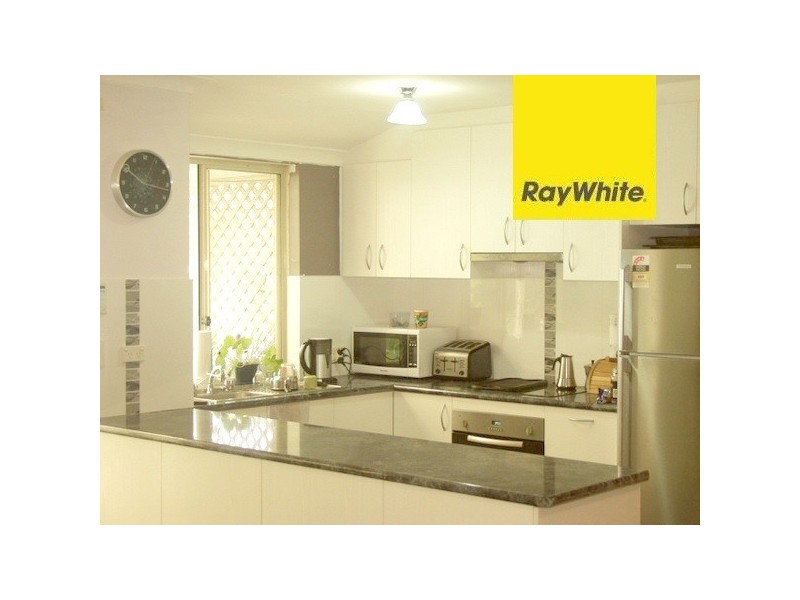 25 Lisbon Way, Seville Grove WA 6112